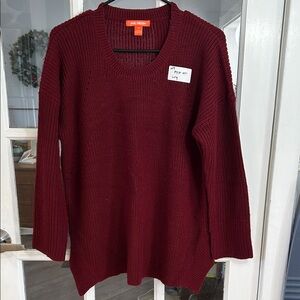 W9.   Joe Fresh Women's Burgundy Crewneck Sweater